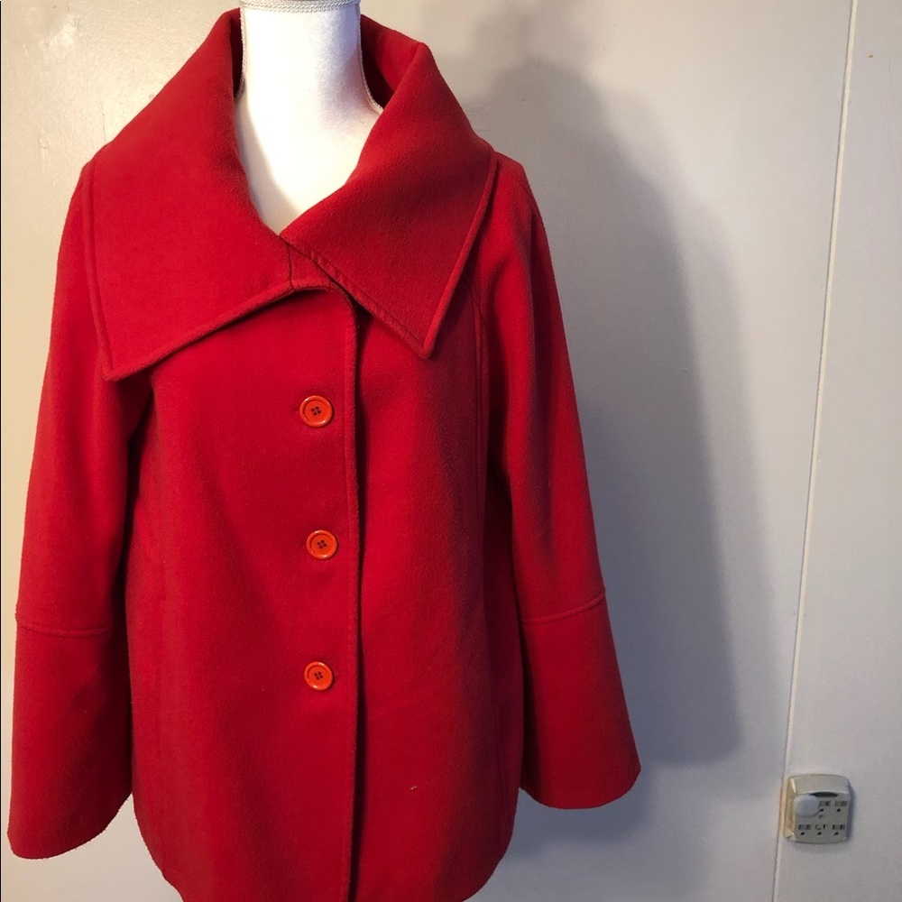 Red Coat perfect for all seasons!